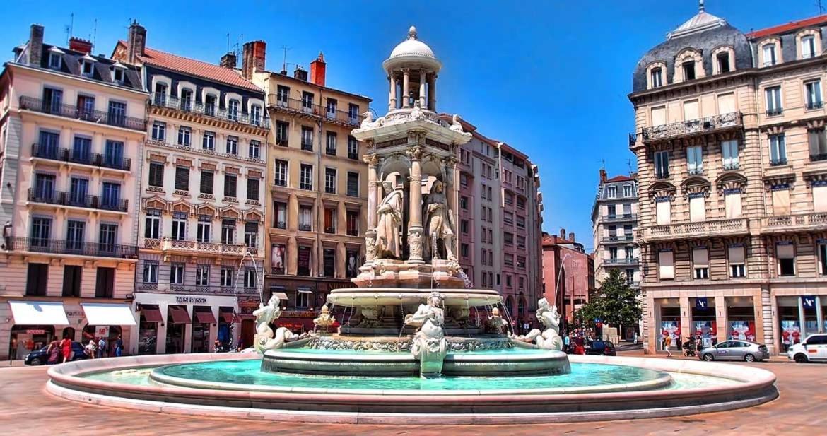 Hallmark - Location T2 - Lyon 2 Экстерьер фото